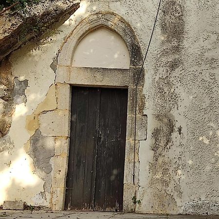 Villa Sofita With Tzakouzi Maroulas Exterior photo